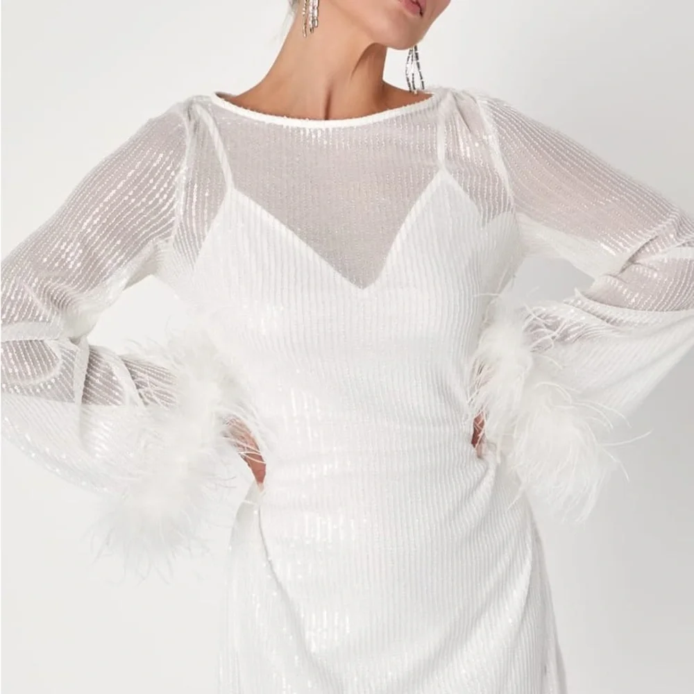 Lulu's White Feather Sleeve Wedding Dress - Picture 1 of 6